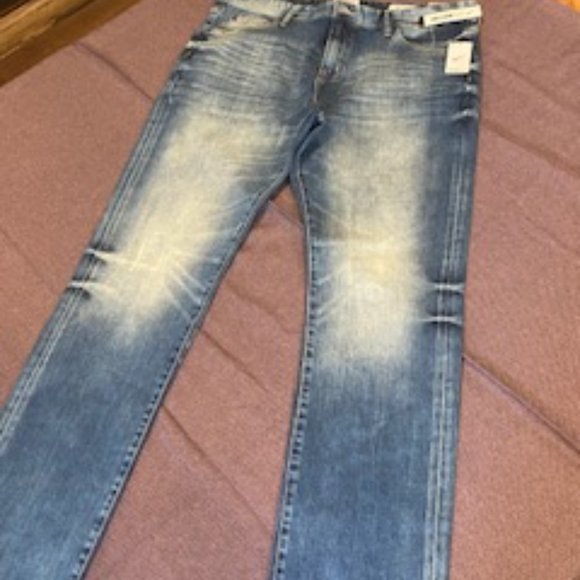 William Rast - Picture 2 of 6